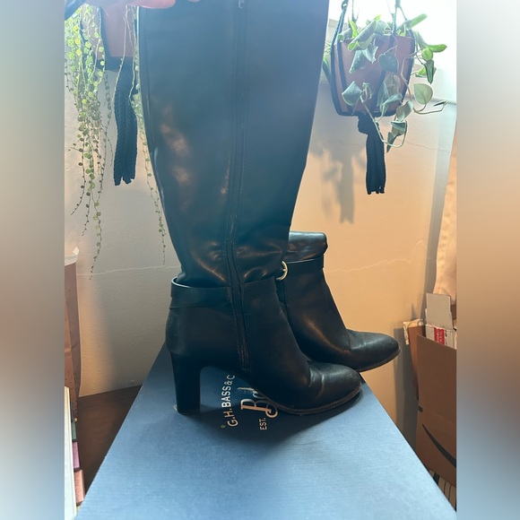 Women’s Bass boots - Picture 7 of 9